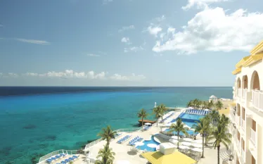 palace-resorts.png.webp