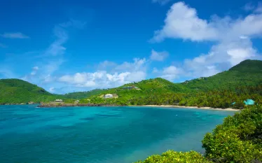 scuba-stvincentgrenadines_shutterstock_.jpg.webp