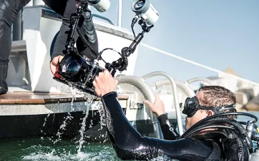 teaser-underwater-camera-housing-doster.jpg.webp
