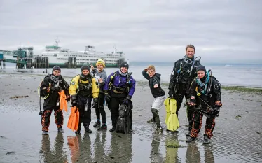 tips-scuba-diving-kids-group-annie-crawley-.jpg.webp