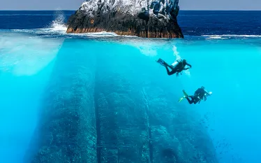 underwater-over-mountain-unesco-web.jpg.webp