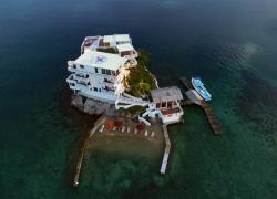Villa on Dunbar Rock