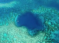 blue hole great barrier reef