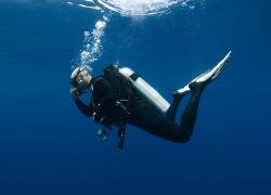 How To Equalize Ears Underwater When Scuba Diving